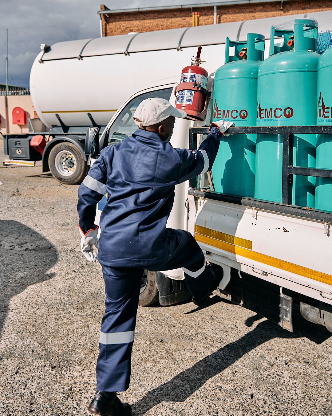 48 kg LPG Cylinder - Image 3